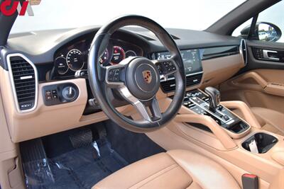 2019 Porsche Cayenne  AWD 4dr SUV Park-Assist! Surround View Camera! Navigation! Bluetooth! Off-Road & Sport Drive Mode! Heated & Ventilated Leather Seats! Pano-Sunroof! Tow Hitch! - Photo 3 - Portland, OR 97266