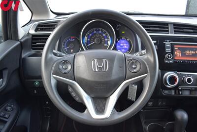 2017 Honda Fit LX 4dr Hatchback CVT! 33 City Mpg! 40 Hwy Mpg! Back Up Camera! Econ Drive Mode! Traction Control! Bluetooth/Aux/USB! - Photo 14 - Portland, OR 97266