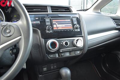 2017 Honda Fit LX 4dr Hatchback CVT! 33 City Mpg! 40 Hwy Mpg! Back Up Camera! Econ Drive Mode! Traction Control! Bluetooth/Aux/USB! - Photo 18 - Portland, OR 97266