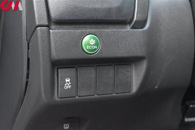 2017 Honda Fit LX 4dr Hatchback CVT! 33 City Mpg! 40 Hwy Mpg! Back Up Camera! Econ Drive Mode! Traction Control! Bluetooth/Aux/USB! - Photo 16 - Portland, OR 97266