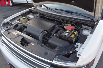 2013 Ford Flex Limited  AWD 4dr Crossover w/EcoBoost**BY APPOINTMENT ONLY**Rear View Camera! Bluetooth! GPS Navigation! Cooled & Heated Leather Seats! Front & Rear Sunroofs! Tow Hitch! Roof Rails! - Photo 31 - Portland, OR 97266