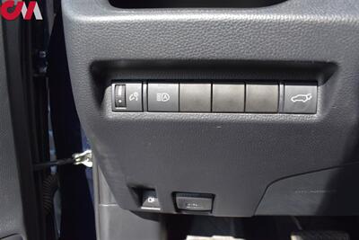 2020 Toyota RAV4 Hybrid XLE  AWD 4dr SUV**BY APPOINTMENT ONLY**Rear View Camera! Adaptive Cruise Control! Bluetooth! EV/Eco/Sport/Trail Modes! 41MPG City! 38MPG Hwy! Power Liftgate! Roof Rack! Sunroof! - Photo 13 - Portland, OR 97266