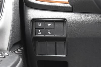 2017 Honda CR-V EX-L AWD 4dr SUV! Back Up Camera! Blind Spot Monitor! Collision Mitigation System! Lane Assist! Econ Drive Mode! Bluetooth Connectivity! Heated Leather Seats! Sunroof! Power Liftgate! - Photo 19 - Portland, OR 97266