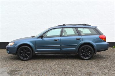 2006 Subaru Outback 2.5i  AWD 4dr Wagon! 5-Speed Manual! Heated Seats! Roof Rack! All Weather Mats! - Photo 9 - Portland, OR 97266