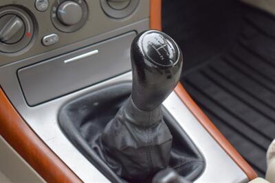 2006 Subaru Outback 2.5i  AWD 4dr Wagon! 5-Speed Manual! Heated Seats! Roof Rack! All Weather Mats! - Photo 21 - Portland, OR 97266