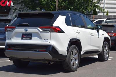 2019 Toyota RAV4 Hybrid XSE  AWD 4dr SUV**BY APPOINTMENT ONLY** 41 City MPG! 38 Hwy MPG! Back Up Cam! Lane Assist! Collision Mitigation! Navi! Heated Leather Seats!  Eco & Sport Modes! Powered Liftgate! Pano-Sunroof! - Photo 5 - Portland, OR 97266