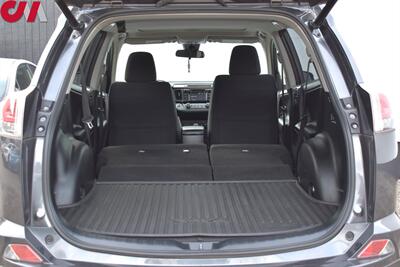 2018 Toyota RAV4 XLE AWD 4dr SUV! Back Up Camera! Lane Assist! Bluetooth! Navigation! Eco & Sport Drive Modes! Center Locking Diff! Sunroof! Powered Liftgate! All Weather Floor Mats! - Photo 30 - Portland, OR 97266