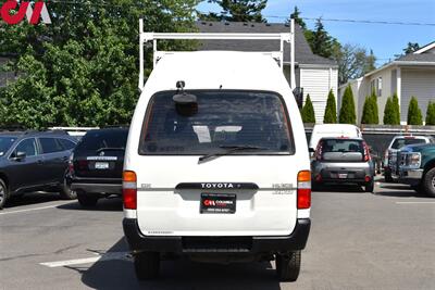 1993 Toyota Hiace High Top  4WD 5 Speed Manual! Center Differential Lock! Low Range Gearing! Vantech Roof-Rack! Fold Out Futon Chair! Cabinet w/Sink! Wide Interior Width! - Photo 6 - Portland, OR 97266