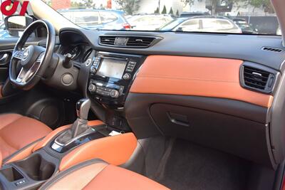 2017 Nissan Rogue SL  AWD 4dr Crossover! Back-Up Camera w/ Bird's Eye View! GPS Nav! Voice Activated Bluetooth! Sport & Eco Mode! Heated Leather Seats! Pano-Sunroof! Power Liftgate! Roof Rails! - Photo 12 - Portland, OR 97266