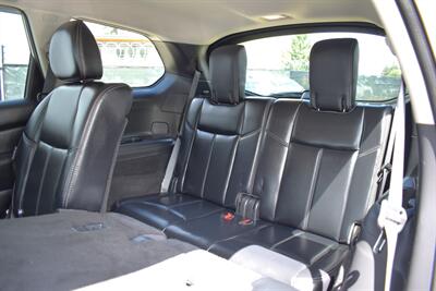 2019 Nissan Pathfinder SL  4X4 4dr SUV! 3rd Row Seats! Back Up Camera! Blind Spot Monitor! Bluetooth! Navigation! Heated Leather Seats! Heated Steering Wheel! Powered Liftgate! Selectable 4WD with 2WD / Auto / Lock Modes! - Photo 28 - Portland, OR 97266