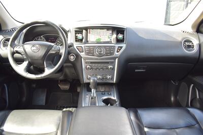 2019 Nissan Pathfinder SL  4X4 4dr SUV! 3rd Row Seats! Back Up Camera! Blind Spot Monitor! Bluetooth! Navigation! Heated Leather Seats! Heated Steering Wheel! Powered Liftgate! Selectable 4WD with 2WD / Auto / Lock Modes! - Photo 13 - Portland, OR 97266