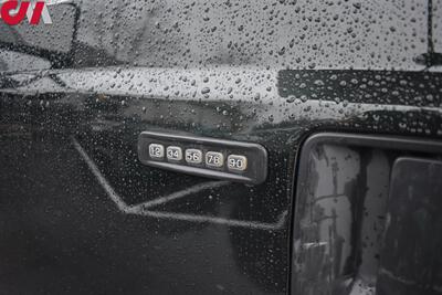 2016 Ford F-350 Super Duty XLT  4X4 4dr Crew Cab 8ft. LB SRW Pickup! 2H/4H/4L! Tow Pkg! Bluetooth/USB/Aux-In! Traction Control! LEER Hard Top Canopy! Traction Control! Keyless Entry Keypad! Tailgate Step with Assist Handle! - Photo 24 - Portland, OR 97266