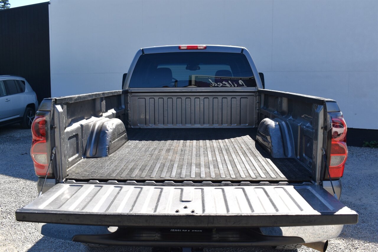 2007 Chevrolet Silverado 2500 LT3 4dr Crew Cab 4WD LB**BY APPOINTMENT ONLY**Selectable 4-WD-(2HI/4HI & 4LO)! Apple CarPlay! Android Auto! Heated Leather Seats! Sunroof! Edge Performance Monitor! Tow Package! - Photo 31 - Portland, OR 97266