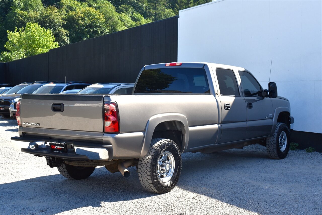 2007 Chevrolet Silverado 2500 LT3 4dr Crew Cab 4WD LB**BY APPOINTMENT ONLY**Selectable 4-WD-(2HI/4HI & 4LO)! Apple CarPlay! Android Auto! Heated Leather Seats! Sunroof! Edge Performance Monitor! Tow Package! - Photo 5 - Portland, OR 97266