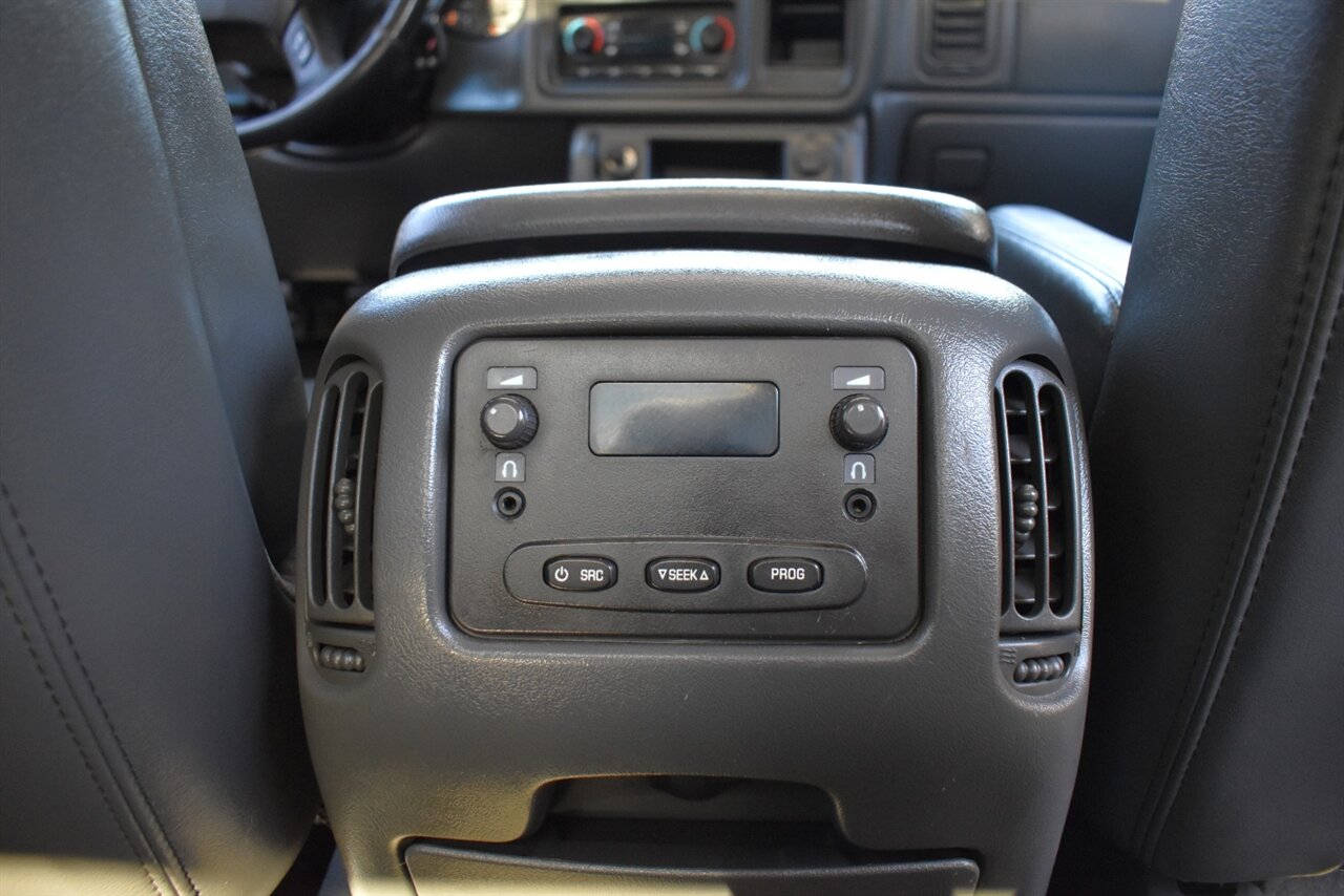 2007 Chevrolet Silverado 2500 LT3 4dr Crew Cab 4WD LB**BY APPOINTMENT ONLY**Selectable 4-WD-(2HI/4HI & 4LO)! Apple CarPlay! Android Auto! Heated Leather Seats! Sunroof! Edge Performance Monitor! Tow Package! - Photo 28 - Portland, OR 97266