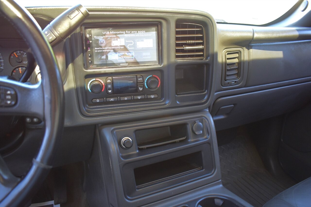 2007 Chevrolet Silverado 2500 LT3 4dr Crew Cab 4WD LB**BY APPOINTMENT ONLY**Selectable 4-WD-(2HI/4HI & 4LO)! Apple CarPlay! Android Auto! Heated Leather Seats! Sunroof! Edge Performance Monitor! Tow Package! - Photo 22 - Portland, OR 97266