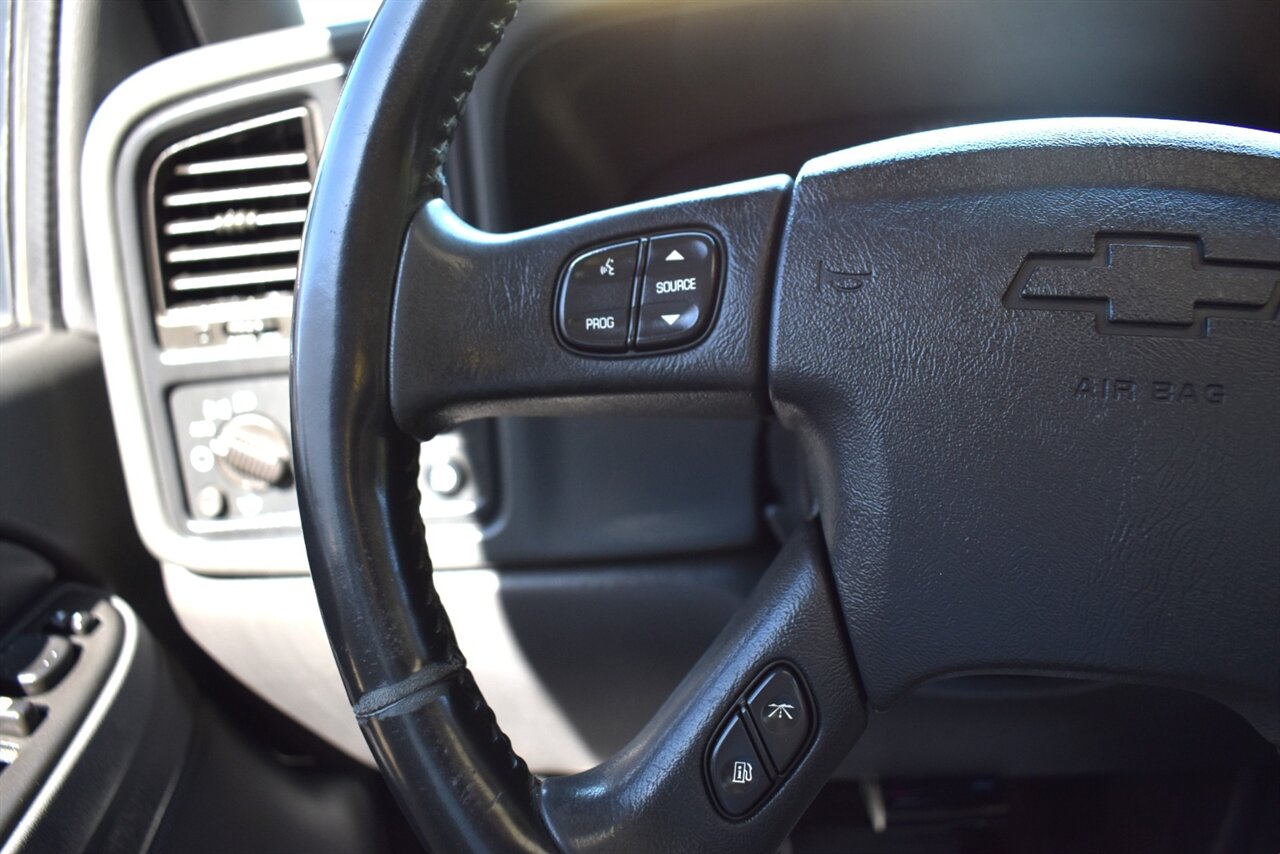 2007 Chevrolet Silverado 2500 LT3 4dr Crew Cab 4WD LB**BY APPOINTMENT ONLY**Selectable 4-WD-(2HI/4HI & 4LO)! Apple CarPlay! Android Auto! Heated Leather Seats! Sunroof! Edge Performance Monitor! Tow Package! - Photo 15 - Portland, OR 97266