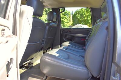 2007 Chevrolet Silverado 2500 LT3 4dr Crew Cab 4WD LB**BY APPOINTMENT ONLY**Selectable 4-WD-(2HI/4HI & 4LO)! Apple CarPlay! Android Auto! Heated Leather Seats! Sunroof! Edge Performance Monitor! Tow Package! - Photo 27 - Portland, OR 97266