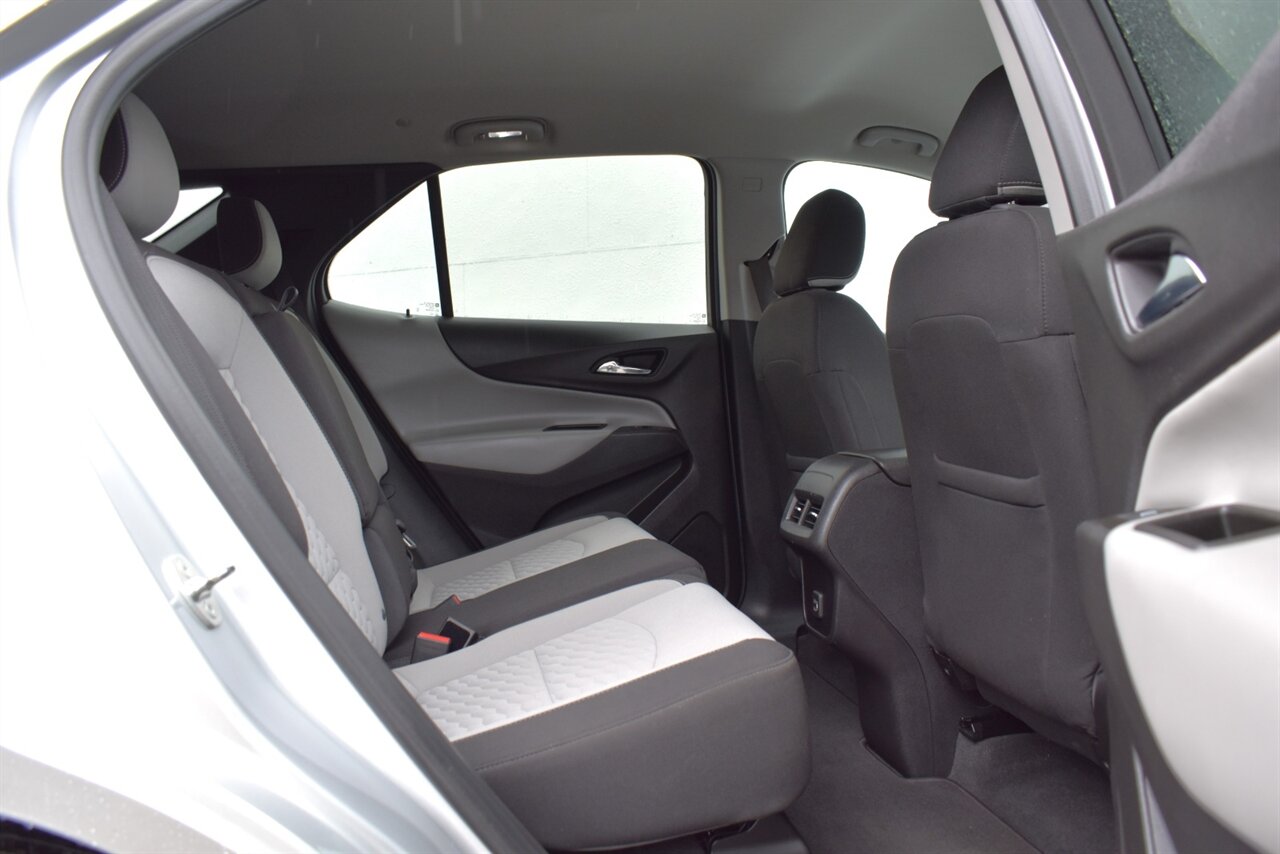 2019 Chevrolet Equinox LT 4X4 4dr SUV! Push-Button Start! Back Up Camera! Heated Seats! Apple CarPlay! Android Auto! Wi-Fi Hotspot Capability! Powered Liftgate! Teen Driver Technology! - Photo 25 - Portland, OR 97266