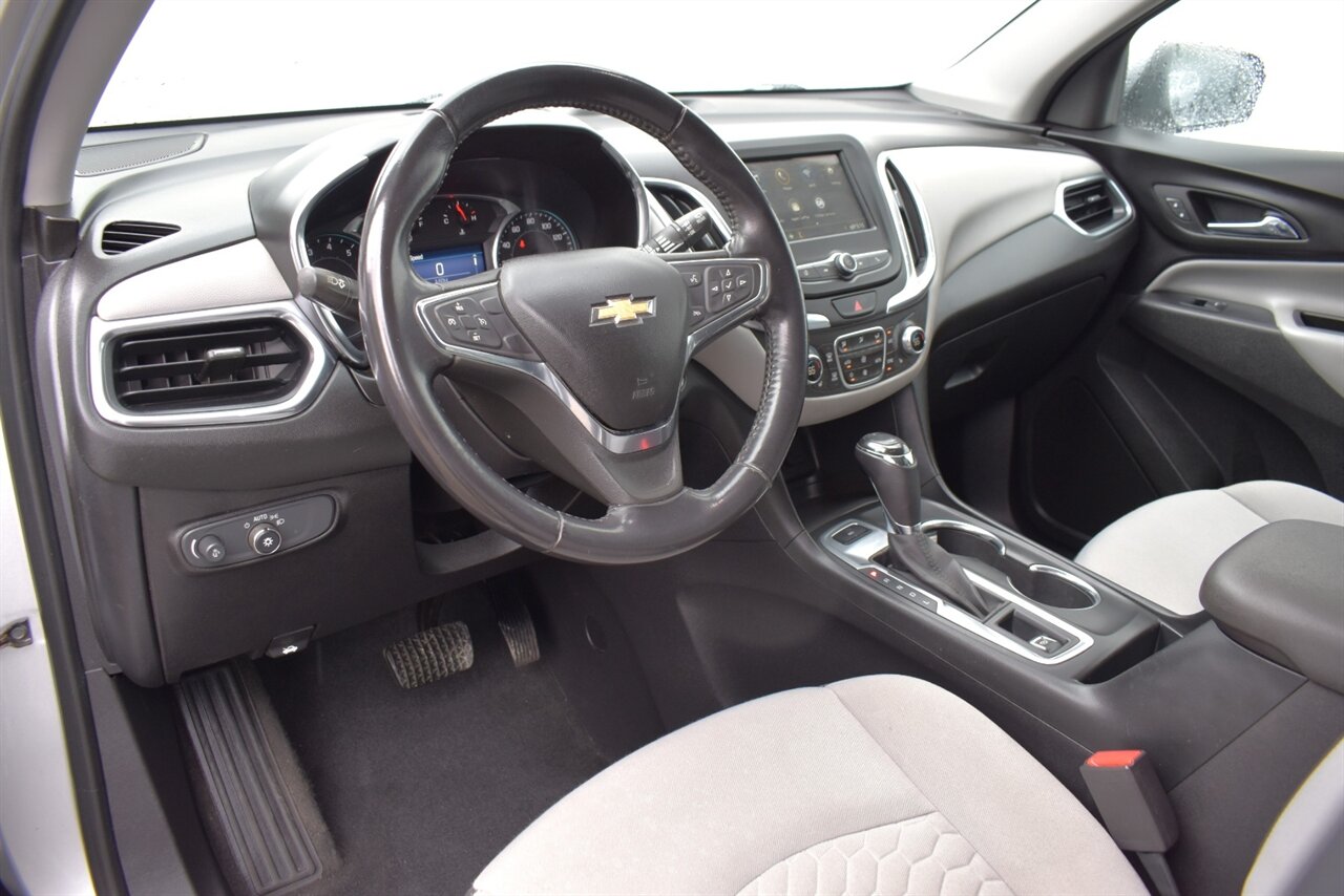 2019 Chevrolet Equinox LT 4X4 4dr SUV! Push-Button Start! Back Up Camera! Heated Seats! Apple CarPlay! Android Auto! Wi-Fi Hotspot Capability! Powered Liftgate! Teen Driver Technology! - Photo 3 - Portland, OR 97266