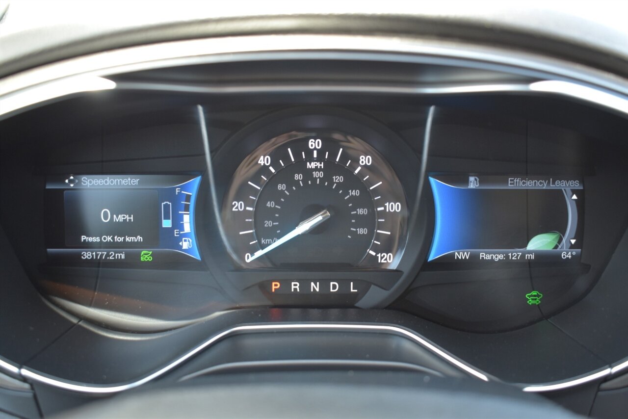2018 Ford Fusion Hybrid S 4dr Sedan! Back Up Camera! 43 City MPG! 41 Hwy MPG! Eco Drive Mode! Bluetooth Connectivity! - Photo 17 - Portland, OR 97266