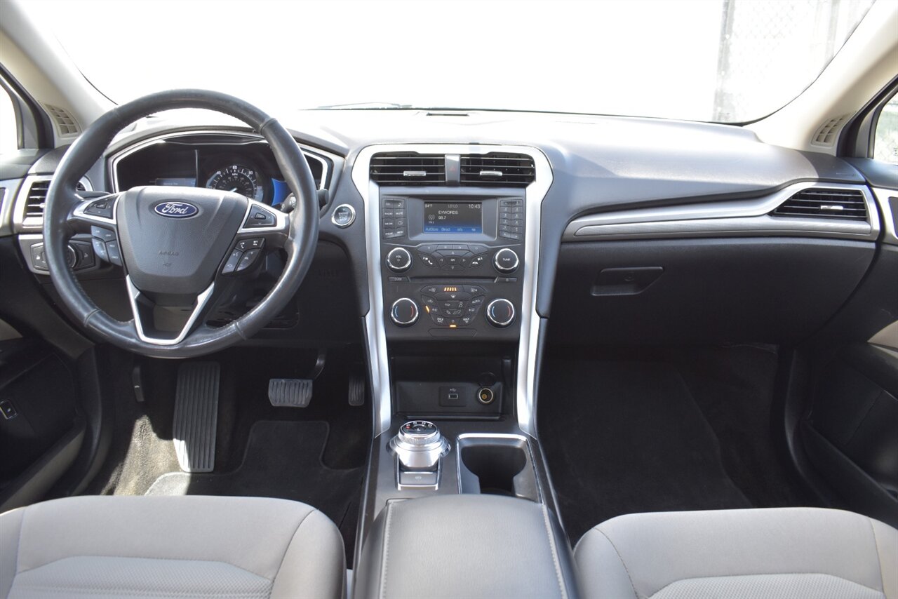 2018 Ford Fusion Hybrid S 4dr Sedan! Back Up Camera! 43 City MPG! 41 Hwy MPG! Eco Drive Mode! Bluetooth Connectivity! - Photo 13 - Portland, OR 97266