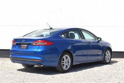 2018 Ford Fusion Hybrid S 4dr Sedan! Back Up Camera! 43 City MPG! 41 Hwy MPG! Eco Drive Mode! Bluetooth Connectivity! - Photo 5 - Portland, OR 97266