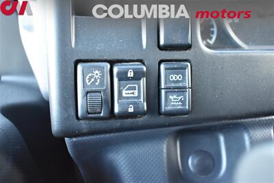 2023 Chevrolet Box Truck 5500XD LCF Diesel 18FT  2WD Reg Cab 176 " **BY APPOINTMENT ONLY**  Back-Up Cam! USB & AUX Input! Waltco Liftgate! Extended Powertrain Warranty Included! - Photo 14 - Portland, OR 97266