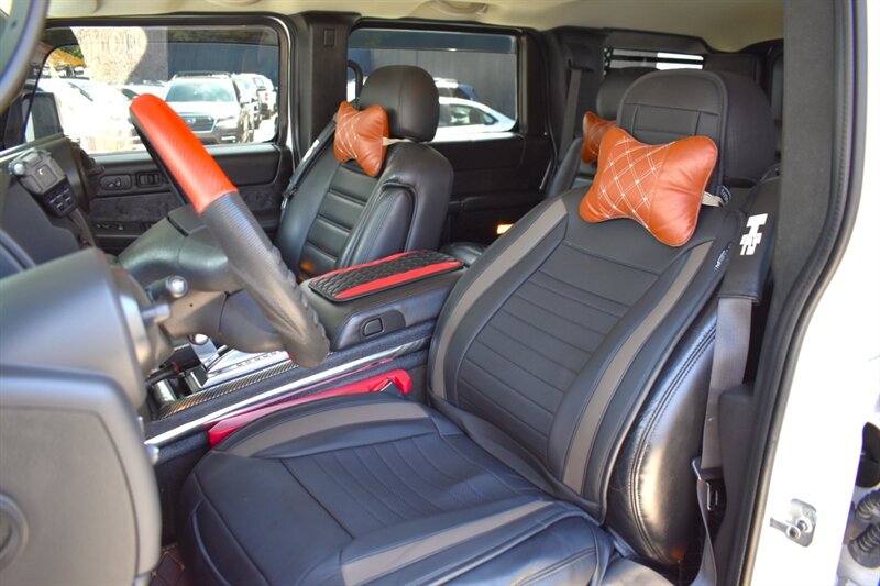 2007 Hummer H2 4dr SUV 4WD**APPOINTMENT ONLY**Custom Flame Paint! Back Up Cam! Navi! Bluetooth! Winch! LED Aux-Lighting! Heavy-Duty Front Guard! Sunroof! Tow Pkg! Bose Audio! Heated Leather Seats! PA & Siren System! - Photo 11 - Portland, OR 97266