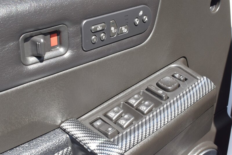 2007 Hummer H2 4dr SUV 4WD**APPOINTMENT ONLY**Custom Flame Paint! Back Up Cam! Navi! Bluetooth! Winch! LED Aux-Lighting! Heavy-Duty Front Guard! Sunroof! Tow Pkg! Bose Audio! Heated Leather Seats! PA & Siren System! - Photo 16 - Portland, OR 97266