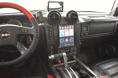 2007 Hummer H2 4dr SUV 4WD**APPOINTMENT ONLY**Custom Flame Paint! Back Up Cam! Navi! Bluetooth! Winch! LED Aux-Lighting! Heavy-Duty Front Guard! Sunroof! Tow Pkg! Bose Audio! Heated Leather Seats! PA & Siren System! - Photo 21 - Portland, OR 97266