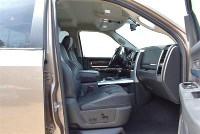 2010 Dodge Ram 1500 Laramie  4x4 4dr Quad Cab 6.3 ft. SB Pickup! Back Up Camera! Parking Assist! Tow Pkg! 4WD Auto & Low Range! Heated & Ventilated Leather Seats! Bluetooth! - Photo 28 - Portland, OR 97266
