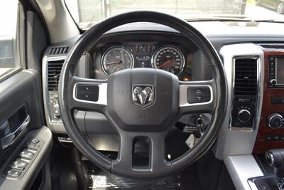 2010 Dodge Ram 1500 Laramie  4x4 4dr Quad Cab 6.3 ft. SB Pickup! Back Up Camera! Parking Assist! Tow Pkg! 4WD Auto & Low Range! Heated & Ventilated Leather Seats! Bluetooth! - Photo 13 - Portland, OR 97266