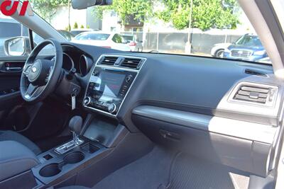 2018 Subaru Outback 2.5i Premium  AWD 4dr Wagon**BY APPOINTMENT ONLY** EyeSight Assist Tech! X-Mode! Back Up Cam! Blind Spot Monitor! Apple CarPlay! Android Auto! Roof-Rack! Trunk Cargo Cover! - Photo 10 - Portland, OR 97266