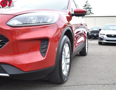 2020 Ford Escape SE  AWD 4dr SUV! Co-Pilot360! Eco & Sport Modes! Back Up Cam! Navigation! Bluetooth! Heated Leather Seats! Pano-Sunroof! - Photo 32 - Portland, OR 97266