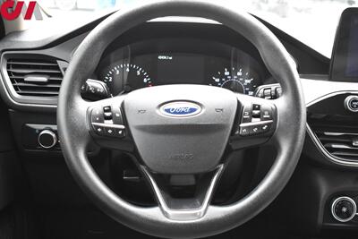 2020 Ford Escape SE  AWD 4dr SUV! Co-Pilot360! Eco & Sport Modes! Back Up Cam! Navigation! Bluetooth! Heated Leather Seats! Pano-Sunroof! - Photo 13 - Portland, OR 97266