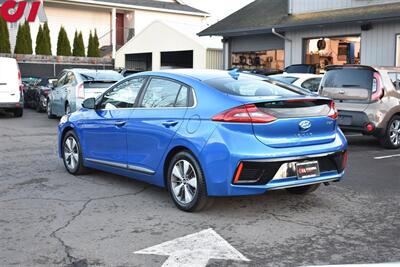 2018 Hyundai IONIQ Plug-in Hybrid Limited  4dr Hatchback **BY APPOINTMENT ONLY** Lane Assist! Blind Spot Detection! Backup Camera! Apple Carplay! Android Auto! Heated Seats! - Photo 2 - Portland, OR 97266