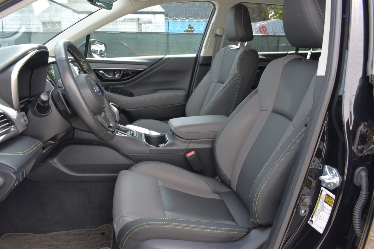 2024 Subaru Outback Onyx Edition AWD 4dr Crossover**BY APPOINTMENT ONLY** X-Mode! EyeSight Assist Tech! Blind Spot Monitor! Apple CarPlay! Android Auto! Sunroof! Heated Seats! Powered Liftgate! Roof-Rails! Tow Hitch! - Photo 11 - Portland, OR 97266