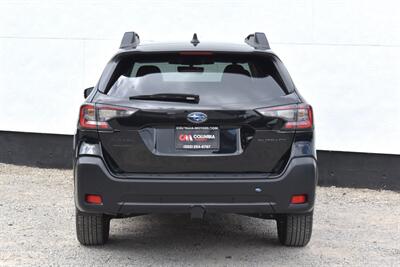 2024 Subaru Outback Onyx Edition AWD 4dr Crossover**BY APPOINTMENT ONLY** X-Mode! EyeSight Assist Tech! Blind Spot Monitor! Apple CarPlay! Android Auto! Sunroof! Heated Seats! Powered Liftgate! Roof-Rails! Tow Hitch! - Photo 4 - Portland, OR 97266