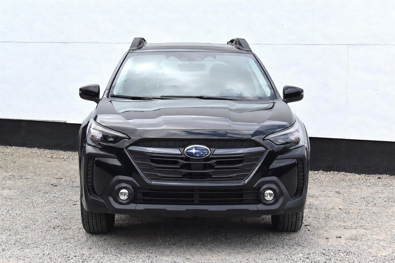 2024 Subaru Outback Onyx Edition AWD 4dr Crossover**BY APPOINTMENT ONLY** X-Mode! EyeSight Assist Tech! Blind Spot Monitor! Apple CarPlay! Android Auto! Sunroof! Heated Seats! Powered Liftgate! Roof-Rails! Tow Hitch! - Photo 7 - Portland, OR 97266