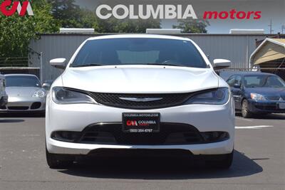 2015 Chrysler 200 S AWD 4dr Sedan! Push Start! Back Up Camera! Uconnect Infotainment System! Bluetooth w/Voice Activation! Premium Audio System! Traction Control! - Photo 7 - Portland, OR 97266