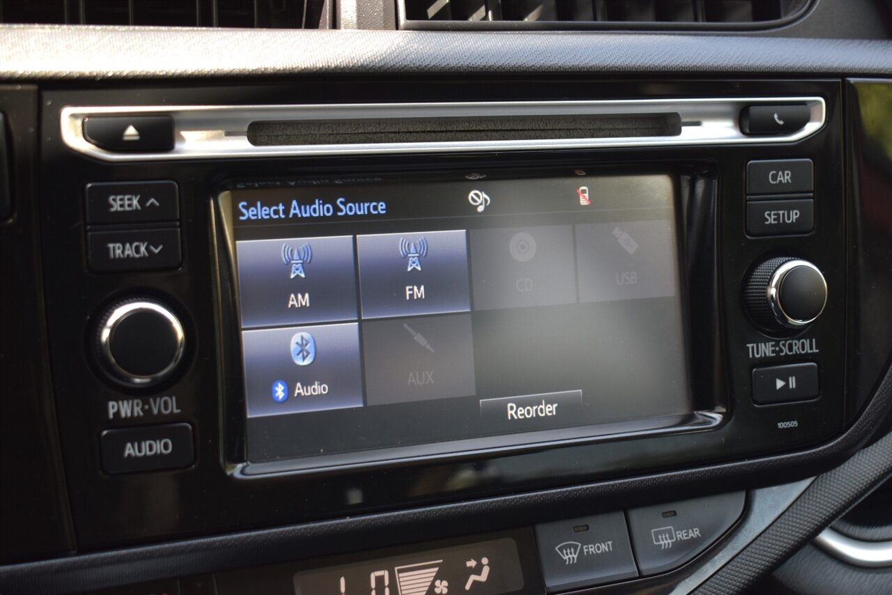 2015 Toyota Prius c Two 4dr Hatchback! 53 City MPG! 46 Hwy MPG! Brake Assist & Smart Stop Technology! Ev & Eco Modes! Traction Control! Bluetooth Connectivity! All Weather Mats! - Photo 23 - Portland, OR 97266