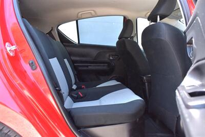 2015 Toyota Prius c Two 4dr Hatchback! 53 City MPG! 46 Hwy MPG! Brake Assist & Smart Stop Technology! Ev & Eco Modes! Traction Control! Bluetooth Connectivity! All Weather Mats! - Photo 28 - Portland, OR 97266