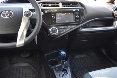 2015 Toyota Prius c Two 4dr Hatchback! 53 City MPG! 46 Hwy MPG! Brake Assist & Smart Stop Technology! Ev & Eco Modes! Traction Control! Bluetooth Connectivity! All Weather Mats! - Photo 20 - Portland, OR 97266