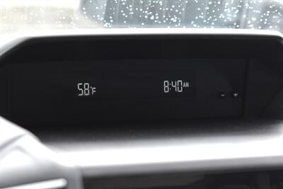 2017 Subaru Impreza 2.0i  AWD 4dr Wagon! 5 Speed Manual! Back Up Camera! Traction Control! Apple CarPlay! Android Auto! - Photo 20 - Portland, OR 97266