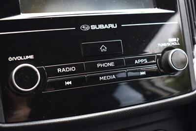 2017 Subaru Impreza 2.0i  AWD 4dr Wagon! 5 Speed Manual! Back Up Camera! Traction Control! Apple CarPlay! Android Auto! - Photo 25 - Portland, OR 97266