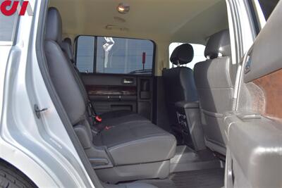 2019 Ford Flex Limited  AWD 4dr Crossover**BY APPOINTMENT ONLY**Rear View Camera! Parking Assist! Bluetooth! GPS Navigation! Power Liftgate! - Photo 26 - Portland, OR 97266