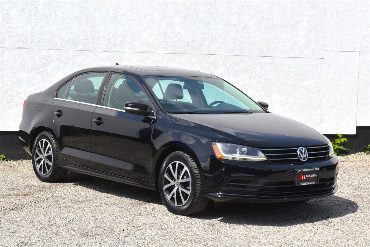 2017 Volkswagen Jetta 1.4T SE  4dr Sedan! Backup Camera! Blind Spot Monitor! Apple CarPlay! Android Auto! Heated Leather Seats! Sunroof! - Photo 1 - Portland, OR 97266