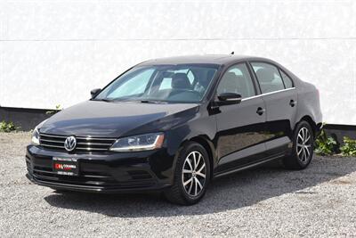 2017 Volkswagen Jetta 1.4T SE  4dr Sedan! Backup Camera! Blind Spot Monitor! Apple CarPlay! Android Auto! Heated Leather Seats! Sunroof! - Photo 8 - Portland, OR 97266
