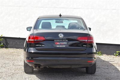 2017 Volkswagen Jetta 1.4T SE  4dr Sedan! Backup Camera! Blind Spot Monitor! Apple CarPlay! Android Auto! Heated Leather Seats! Sunroof! - Photo 4 - Portland, OR 97266